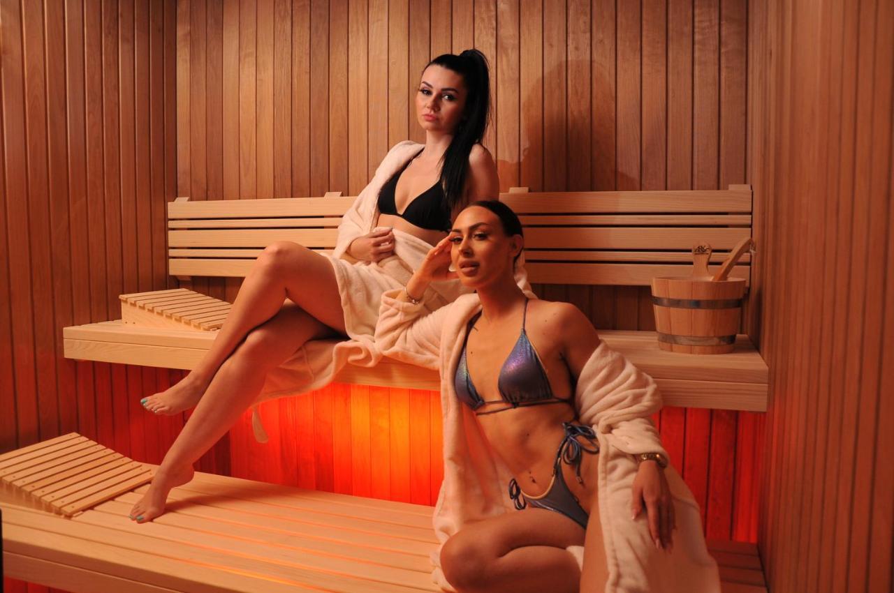 Hotel Moskva Banyaluka Dış mekan fotoğraf